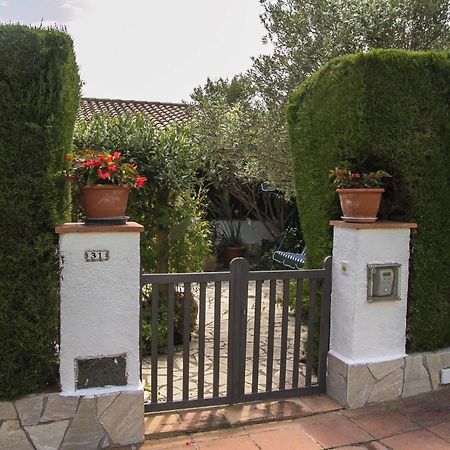 Casita Blanca Con Fibra Optica Y Piscina Cominutaria Villa Tossa de Mar Eksteriør billede