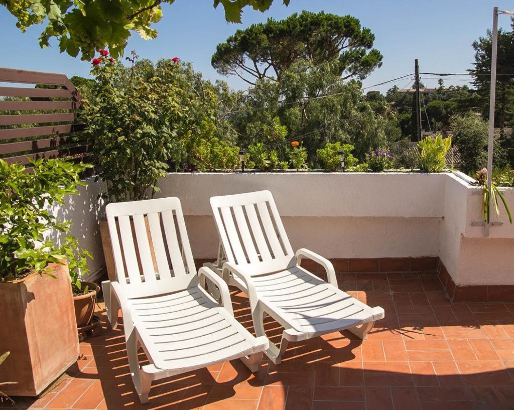 Casita Blanca Con Fibra Optica Y Piscina Cominutaria Villa Tossa de Mar Eksteriør billede