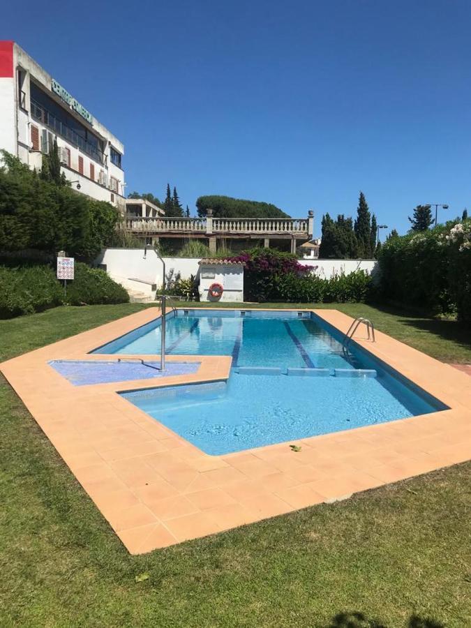Casita Blanca Con Fibra Optica Y Piscina Cominutaria Villa Tossa de Mar Eksteriør billede